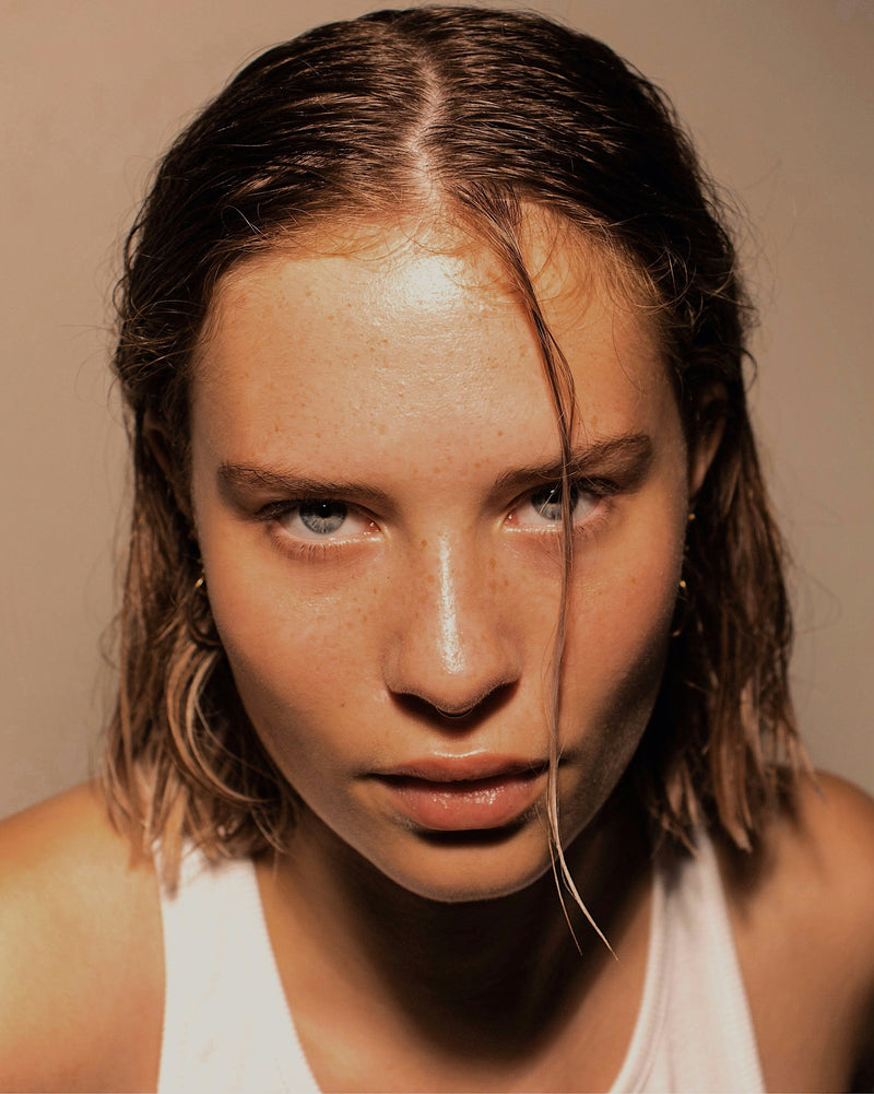 Clean Girl Makeup vs Full Glam: Which Look Fits You Best?